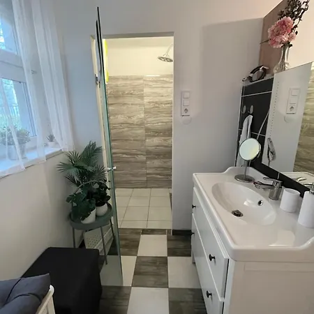 Thoekoely Apartman Zuglo * 부다페스트