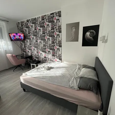 Thoekoely Apartman Zuglo 부다페스트